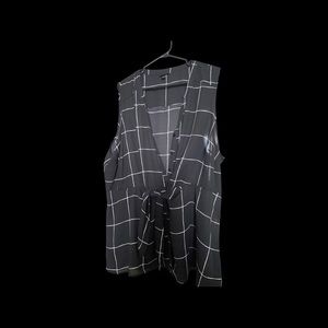 Torrid Sleeveless Blouse